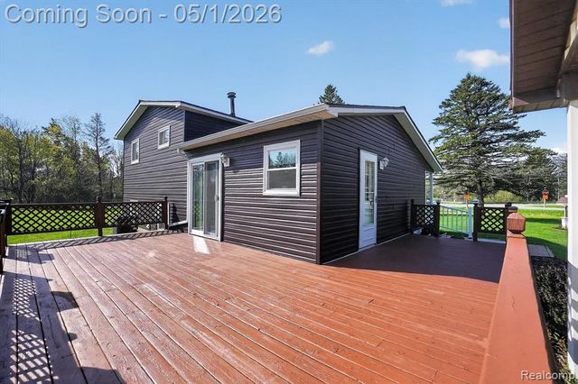 11020 Henderson Road, Otisville, MI 48463