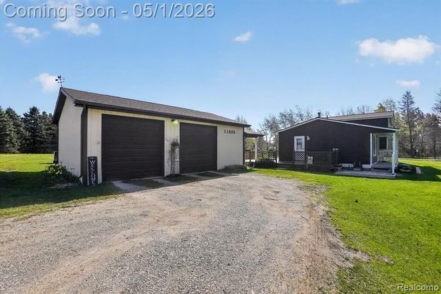 11020 Henderson Road, Otisville, MI 48463