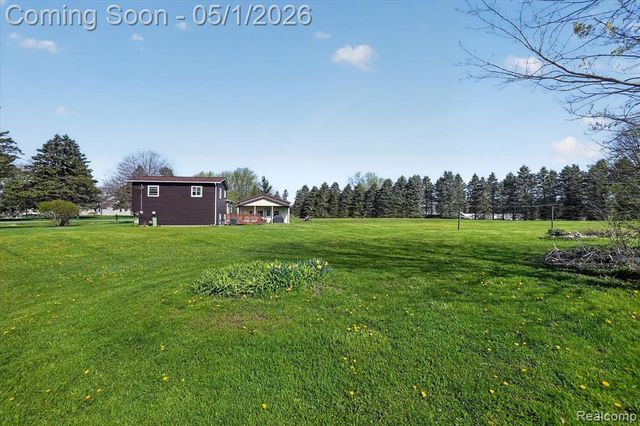 11020 Henderson Road, Otisville, MI 48463