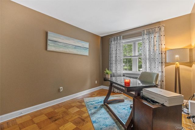 73 Lorraine Terrace 325, Mount Vernon, NY 10553