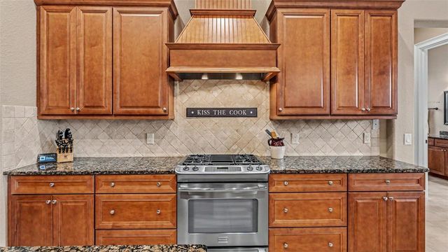 6370 HIGHLANDS IN THE WOODS AVENUE, Lakeland, FL 33813