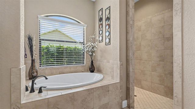 6370 HIGHLANDS IN THE WOODS AVENUE, Lakeland, FL 33813