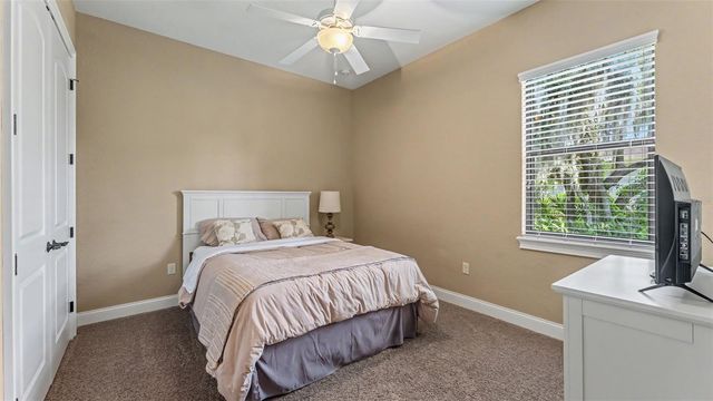 6370 HIGHLANDS IN THE WOODS AVENUE, Lakeland, FL 33813