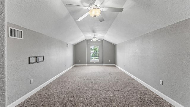 6370 HIGHLANDS IN THE WOODS AVENUE, Lakeland, FL 33813