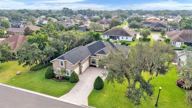 6370 HIGHLANDS IN THE WOODS AVENUE, Lakeland, FL 33813