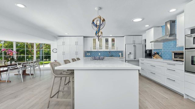 335 Old School Road, Gulf Stream, FL 33483