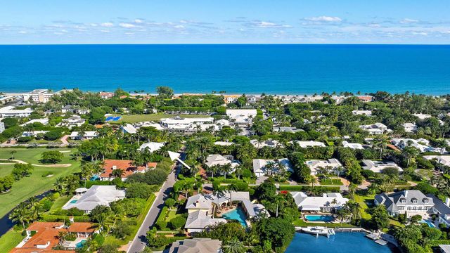 335 Old School Road, Gulf Stream, FL 33483