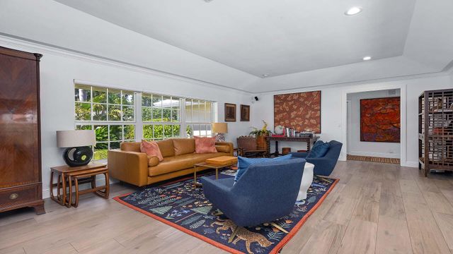 335 Old School Road, Gulf Stream, FL 33483