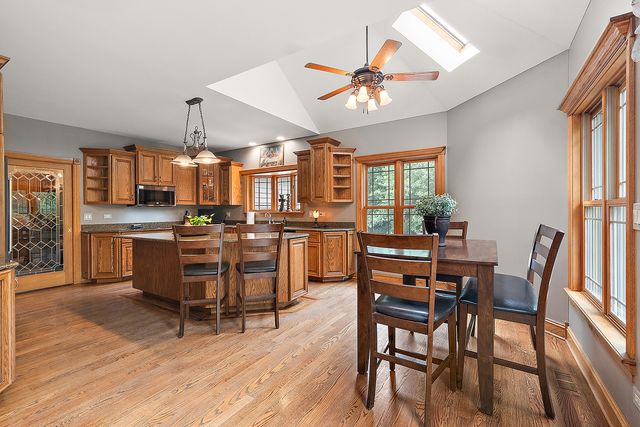 19412 S Woodedge Lane, Mokena, IL 60448