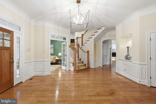 1889 VIRGINIA AVE, Mclean, VA 22101