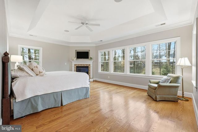 1889 VIRGINIA AVE, Mclean, VA 22101