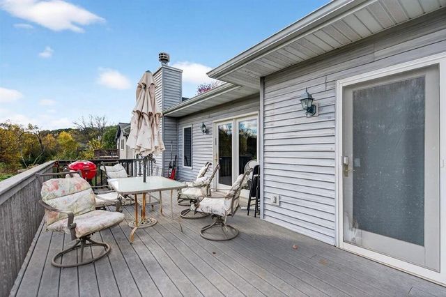 5012 Laufenberg Boulevard, Cross Plains, WI 53528