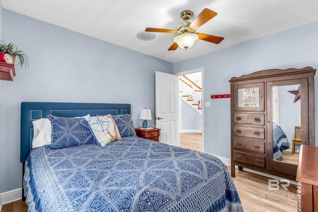 880 Paradise Beach Circle, Pensacola, FL 32506