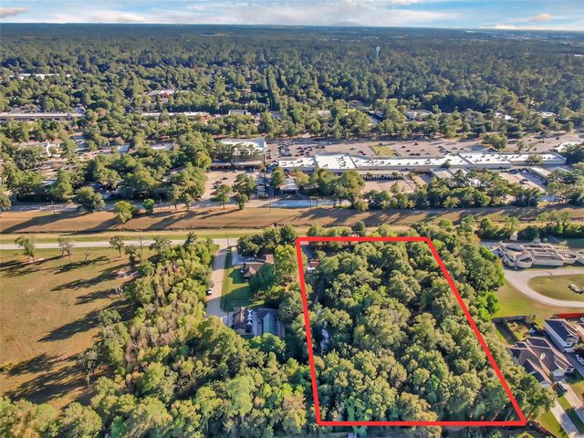 619 Lakeville Drive, Kingwood, TX 77339