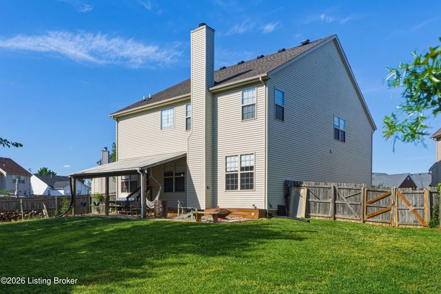 11400 Fenimore Ridge Dr, Louisville, KY 40229