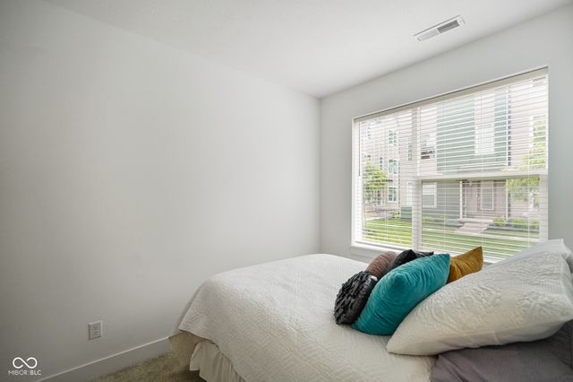 2125 Coretta Way, Indianapolis, IN 46202