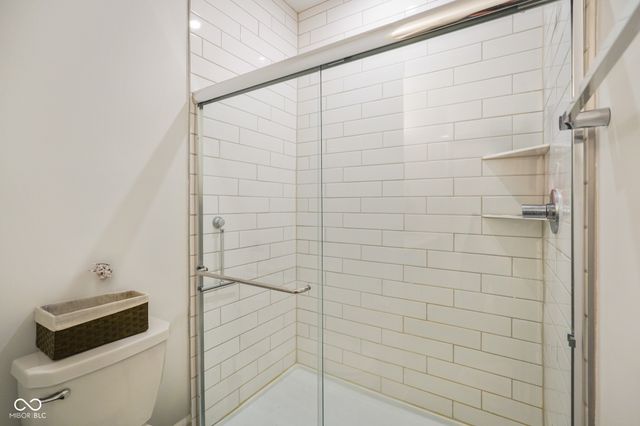 2125 Coretta Way, Indianapolis, IN 46202