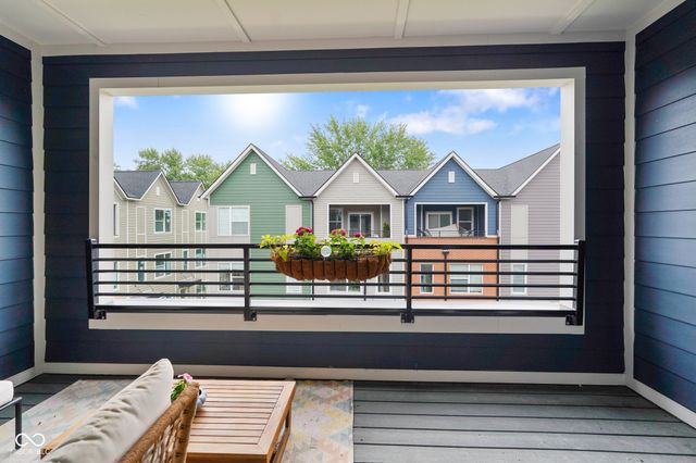 2125 Coretta Way, Indianapolis, IN 46202