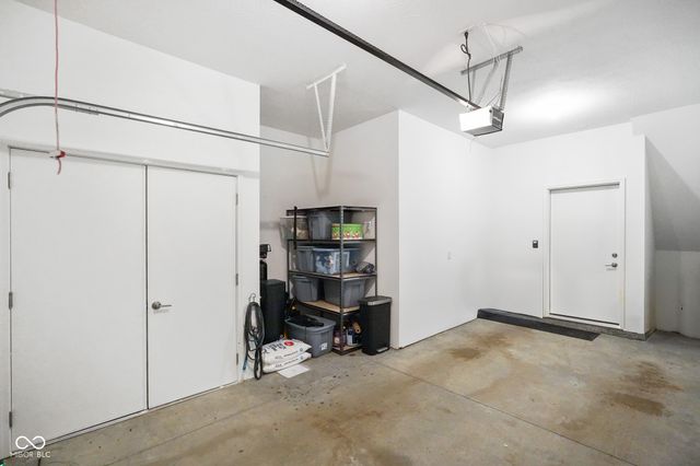 2125 Coretta Way, Indianapolis, IN 46202