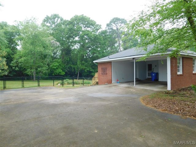 127 N Wildwood Drive, Prattville, AL 36067