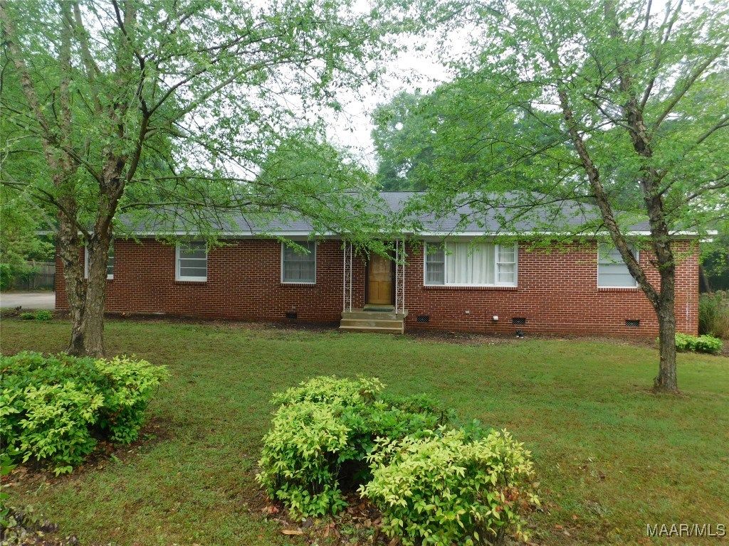 127 N Wildwood Drive, Prattville, AL 36067