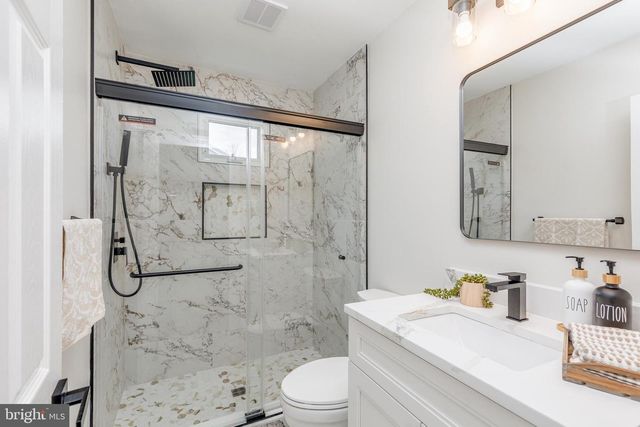 160 E MONMOUTH AVE, Sewell, NJ 08080