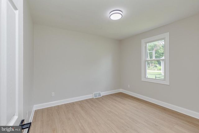 160 E MONMOUTH AVE, Sewell, NJ 08080