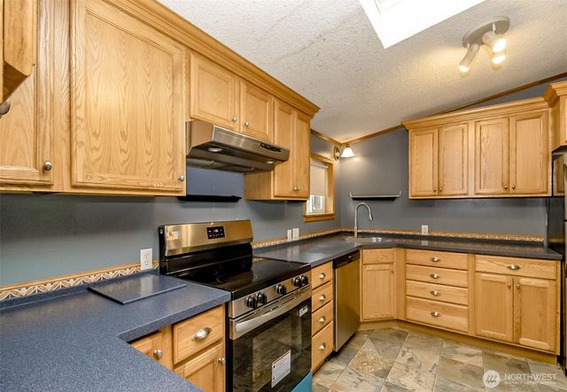 8628 19th Street SE, Lake Stevens, WA 98258