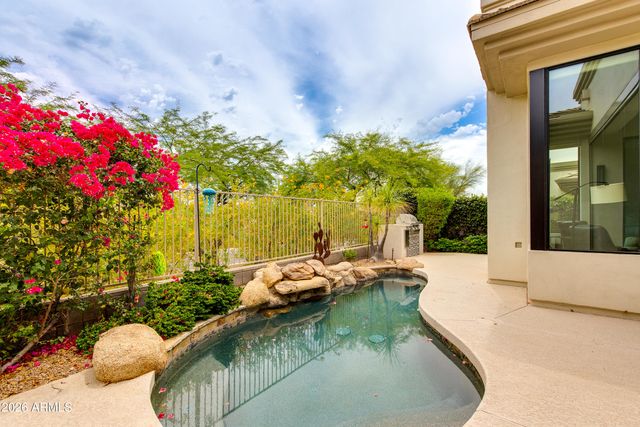 6533 N 29TH Street, Phoenix, AZ 85016