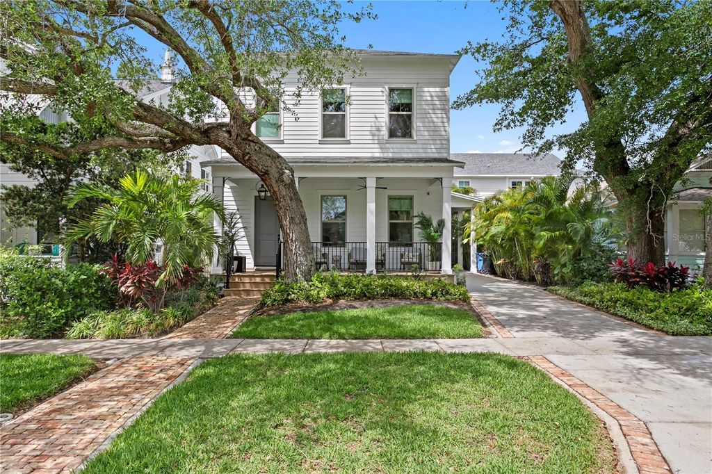 1109 18TH AVENUE N, St Petersburg, FL 33704