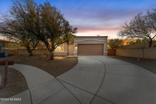 152 E Corte Rancho Encanto, Sahuarita, AZ 85629