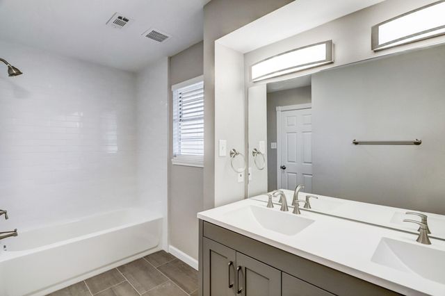 10719 Bayou Glen Road, Houston, TX 77042