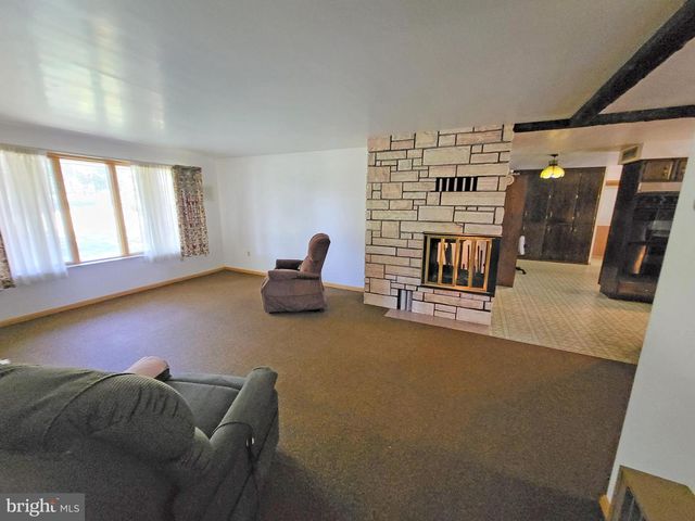 133 MORRAL DR, Everett, PA 15537