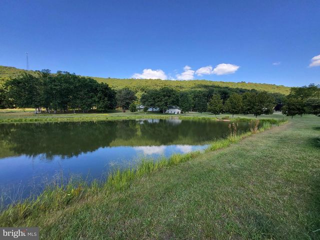 133 MORRAL DR, Everett, PA 15537