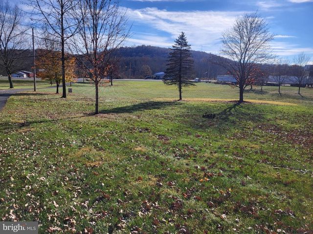 133 MORRAL DR, Everett, PA 15537