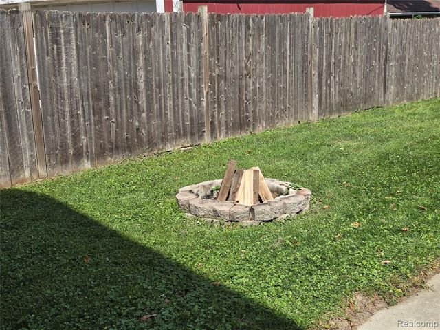 6731 Troy Street, Taylor, MI 48180