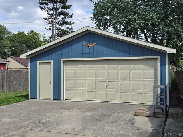 6731 Troy Street, Taylor, MI 48180