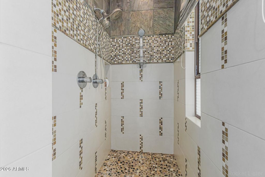 Image 19 of property listing at 15835 N EAGLES NEST Drive, Fountain Hills, AZ 85268