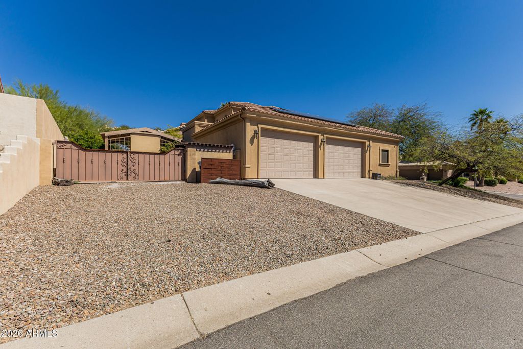 Image 51 of property listing at 15835 N EAGLES NEST Drive, Fountain Hills, AZ 85268