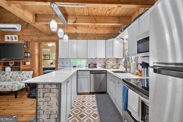 249 Monroe Ridge Road, Sautee Nacoochee, GA 30571