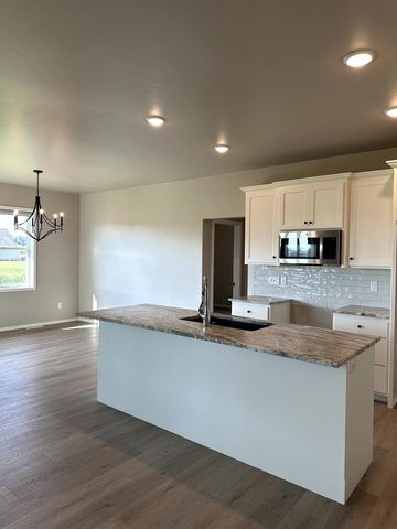 W6539 E STEAMBOAT LANE, Appleton, WI 54915