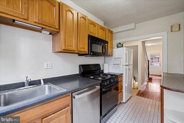 3627 INGOMAR PL NW, Washington, DC 20015