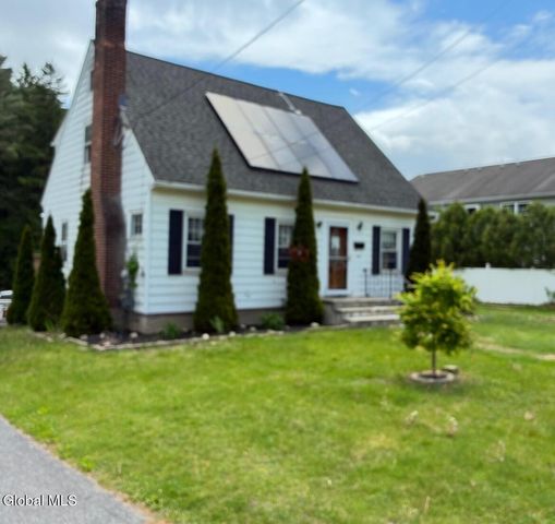1996 Helderberg Avenue, Rotterdam, NY 12306