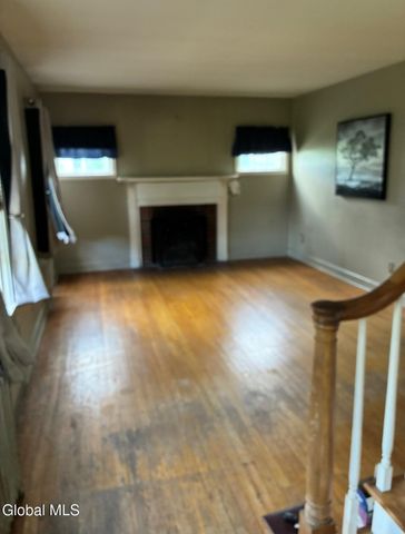1996 Helderberg Avenue, Rotterdam, NY 12306