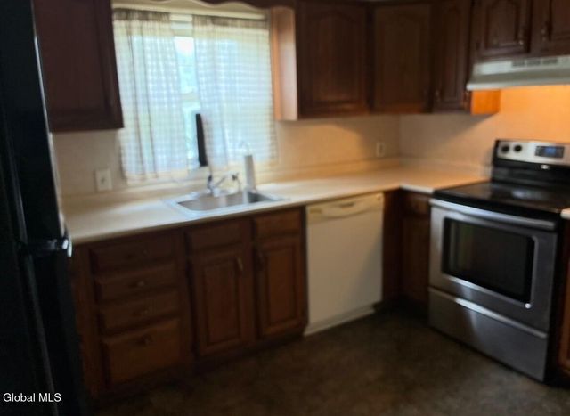 1996 Helderberg Avenue, Rotterdam, NY 12306