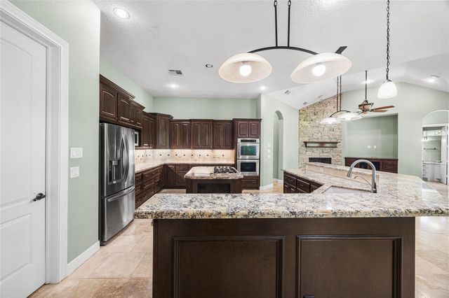 27403 W Balsam Fir Circle, Spring, TX 77386