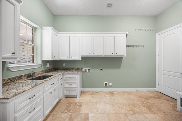 27403 W Balsam Fir Circle, Spring, TX 77386