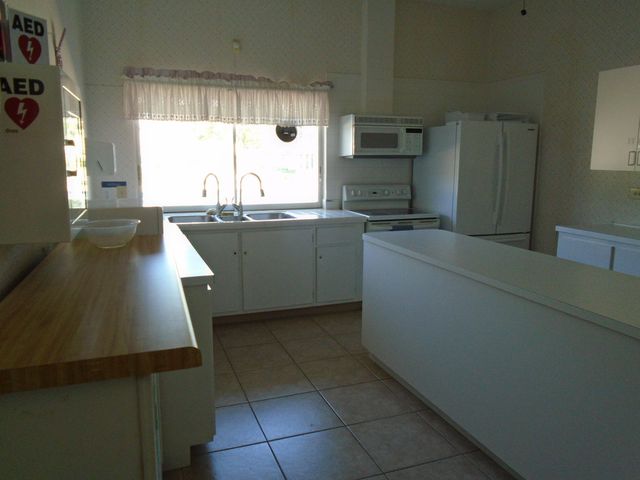 3300 Springdale Boulevard 316, Palm Springs, FL 33461