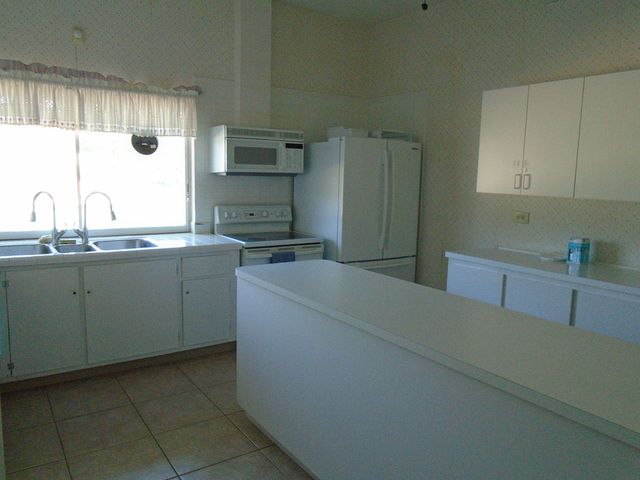 3300 Springdale Boulevard 316, Palm Springs, FL 33461