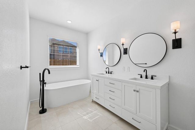 29411 Meadowcreek Hill Drive, Waller, TX 77484